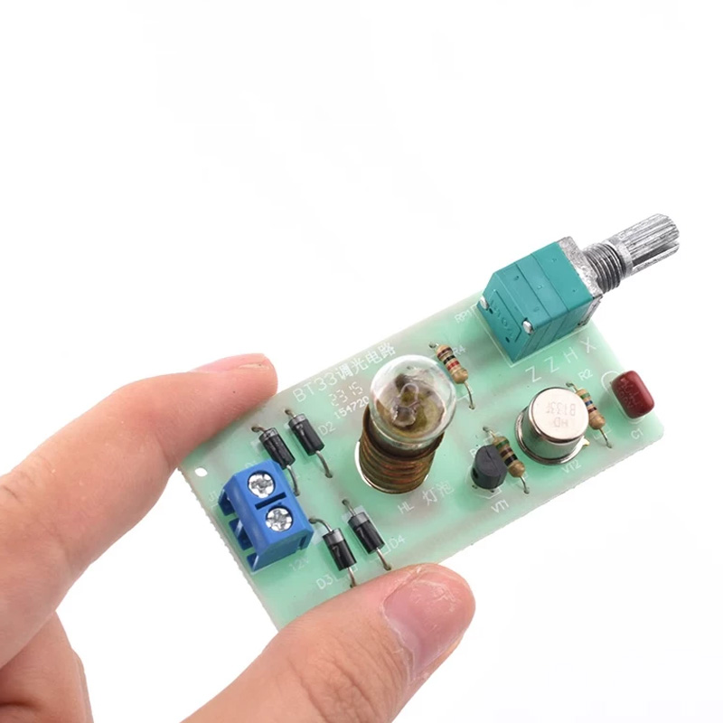 Lampa biurkowa na tranzystorac – Diy Electronics Desk recenzja i cena